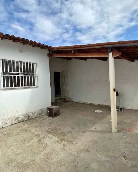*Casa a venda bem conservada em Tabuazeiro