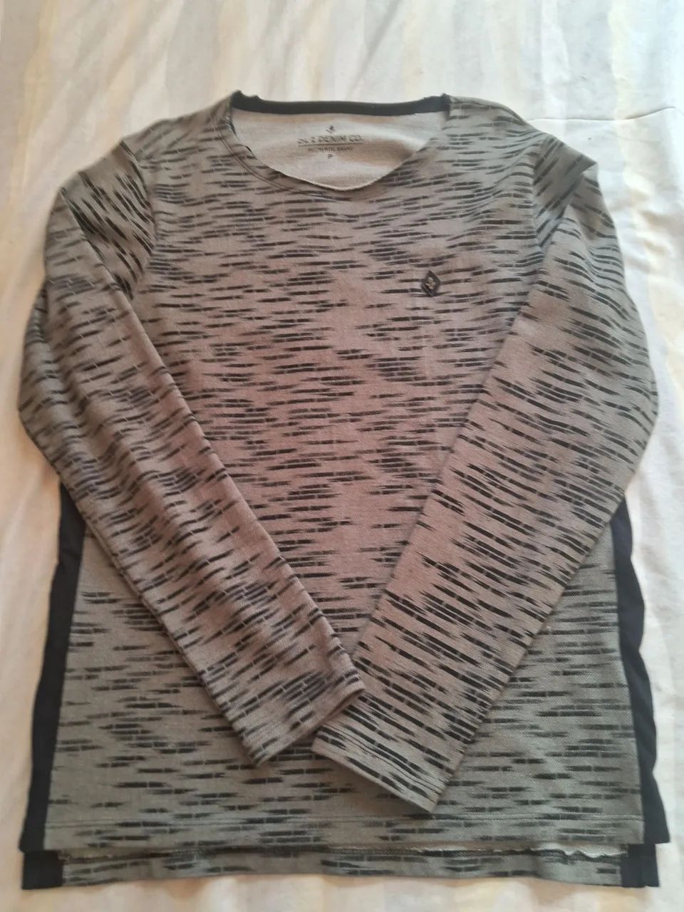 Blusa masculina rf store masculina. 