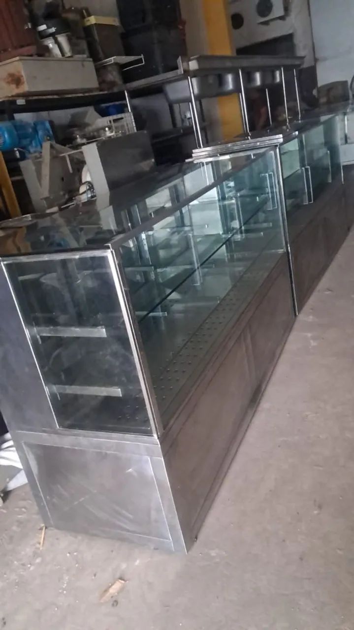 BALCÃO EXPOSITOR INOX MANAUS 