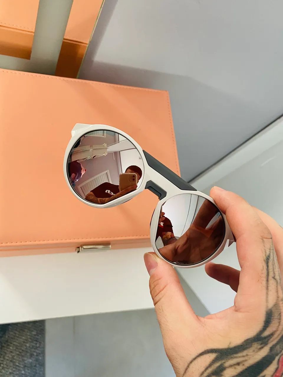 ÓCULOS DE SOL OAKLEY CLIFDEN IMPORTADO. - Foto 5