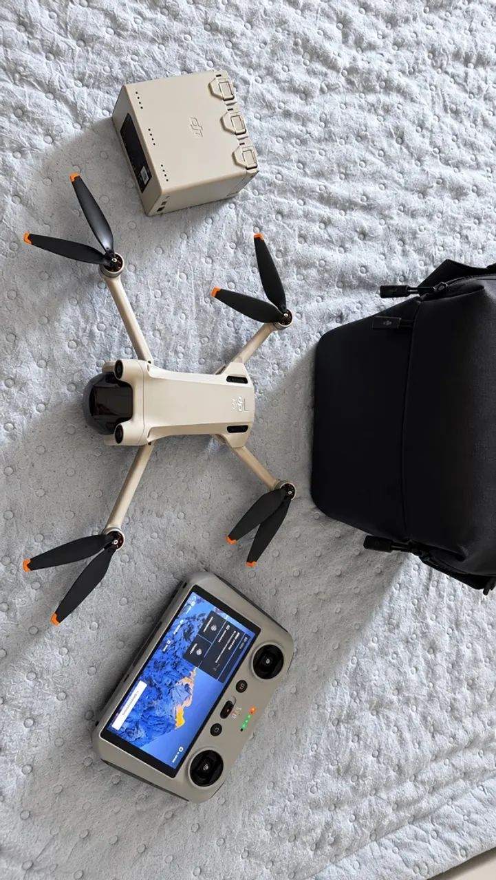 Drone DJI Mini 3 PRO Fly More - Foto 2