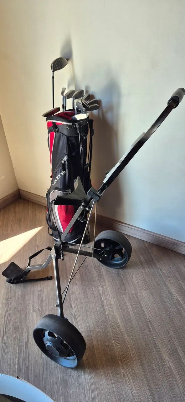Carrinho de golfe manual