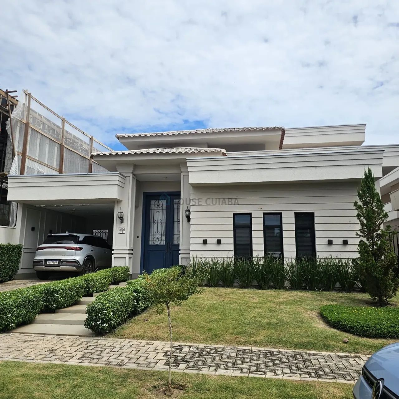 Aluga/ Vende Casa Térrea no Florais do Valle - Foto 2