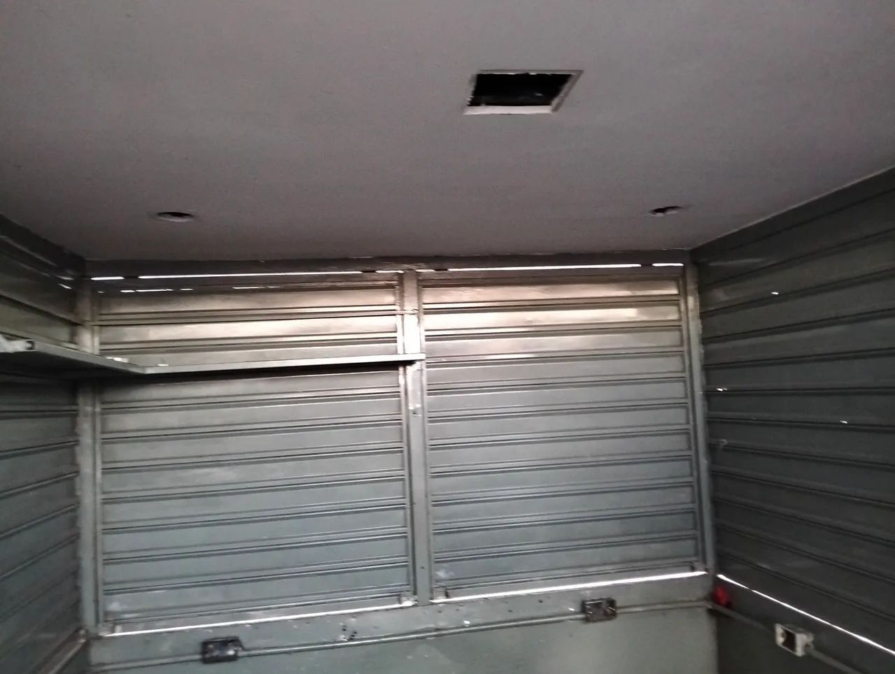 Vende se um trailer  - Foto 2
