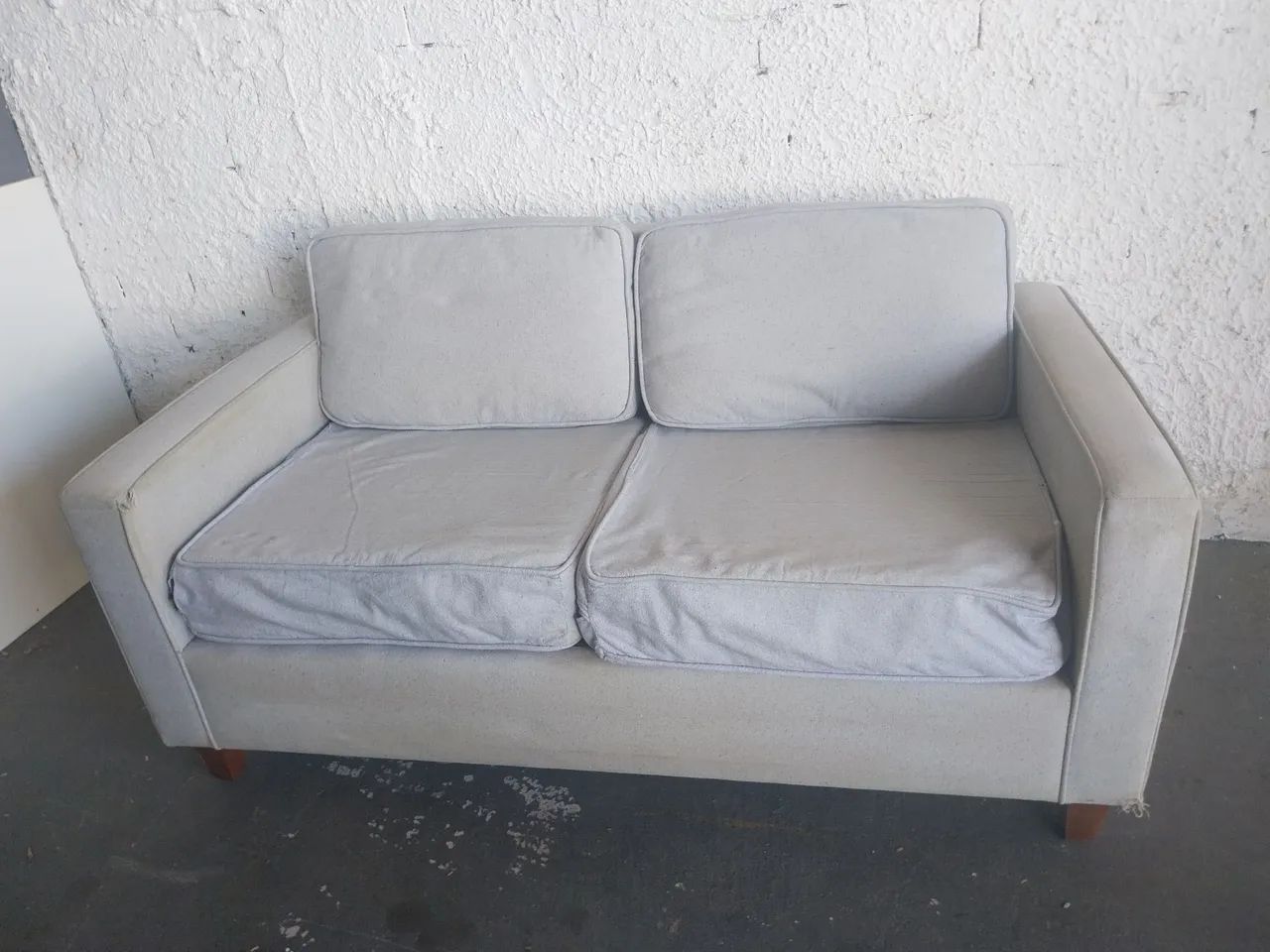 Vendo sofá Cinza lindo 65115872025090122