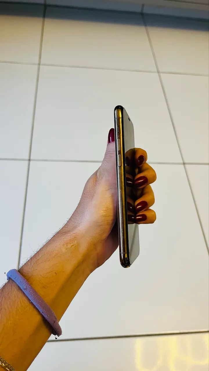 iPhone 11 Pro 64gb - Foto 2