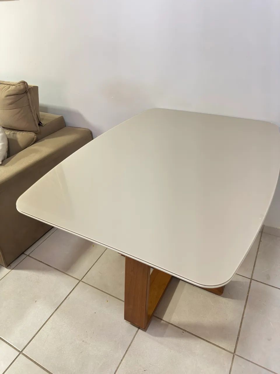 Mesa de madeira e vidro - Foto 2
