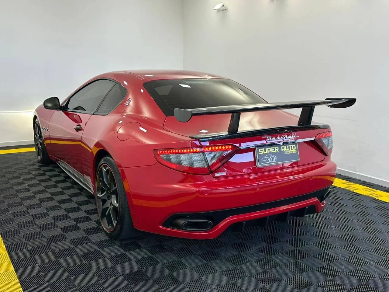 Maserati GranTurismo S 4.7 V8 32V/ MC Line, foto 6 de 18