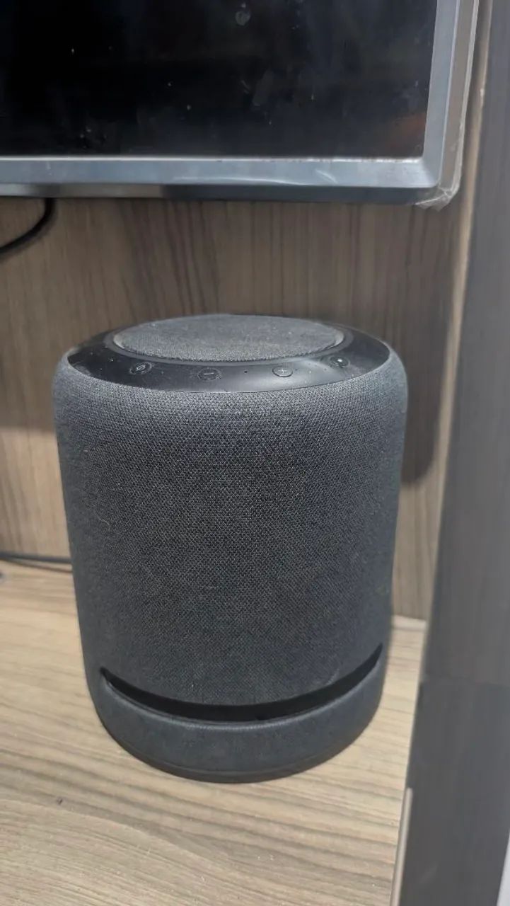 Amazon Echo Studio (Smart Speaker Alta Fidelidade) Impecável