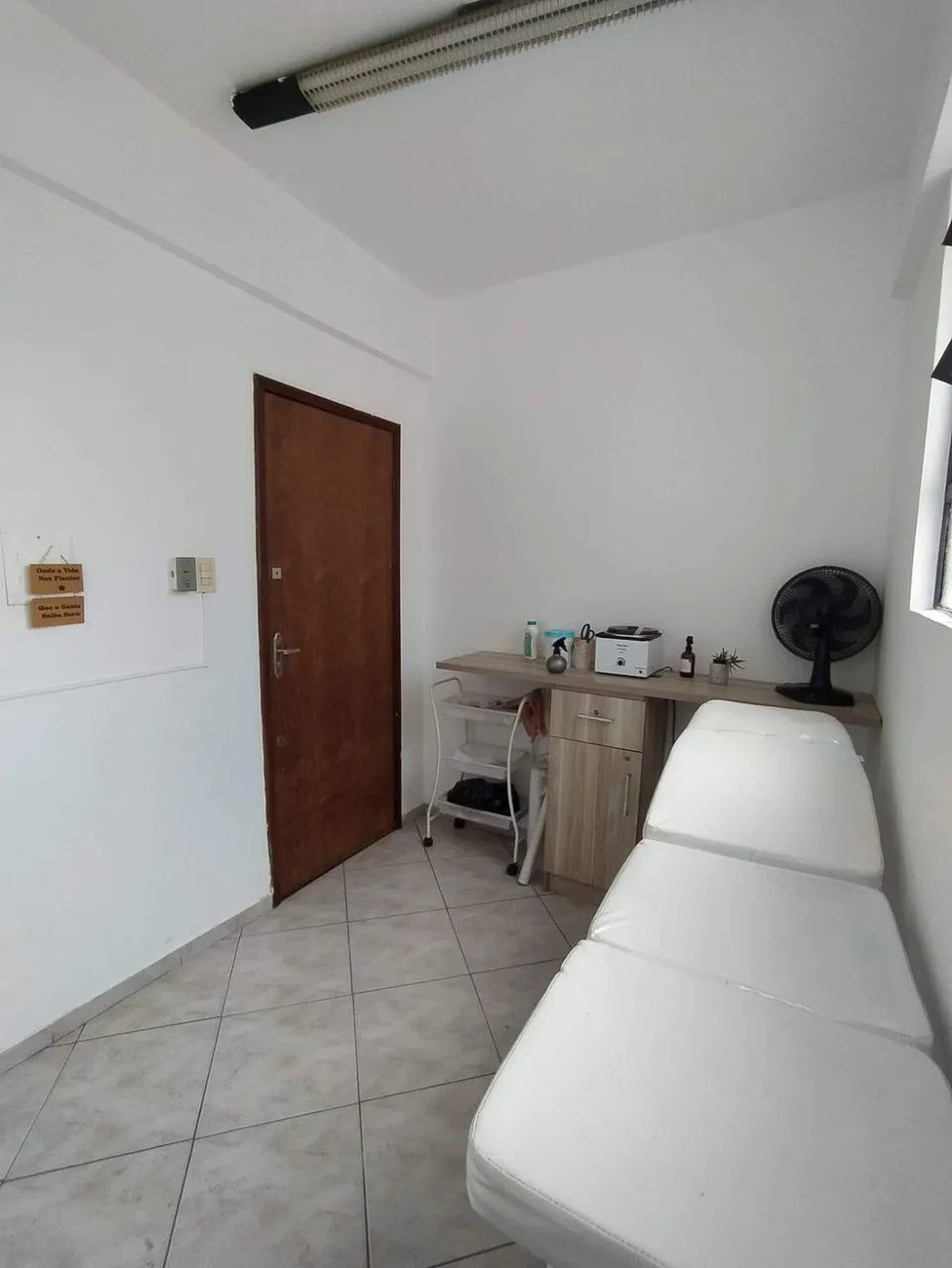 Sala Comercial à Venda no Centro de Divinópolis por R$ 80.000 - Foto 3
