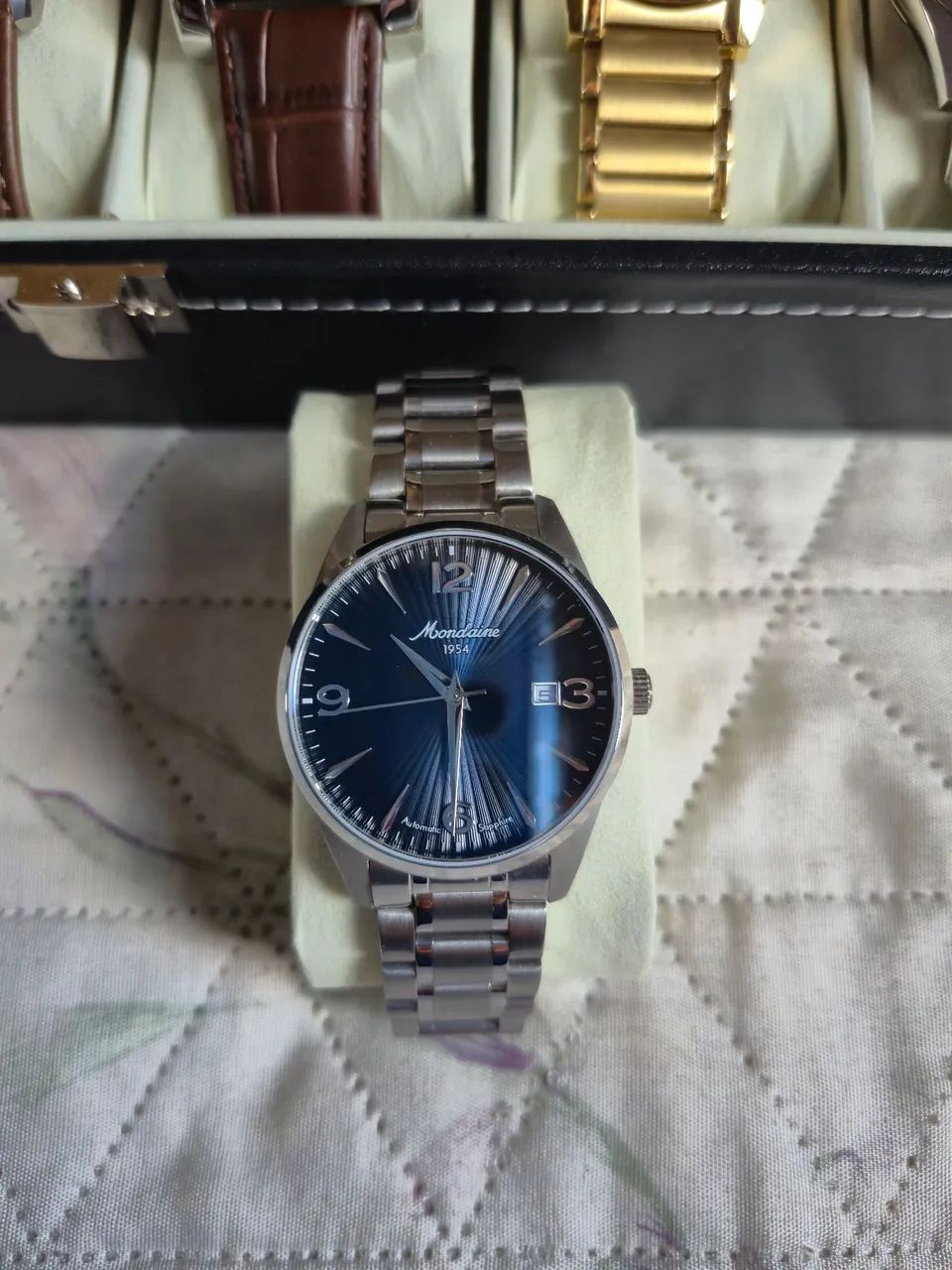Mondaine 1954