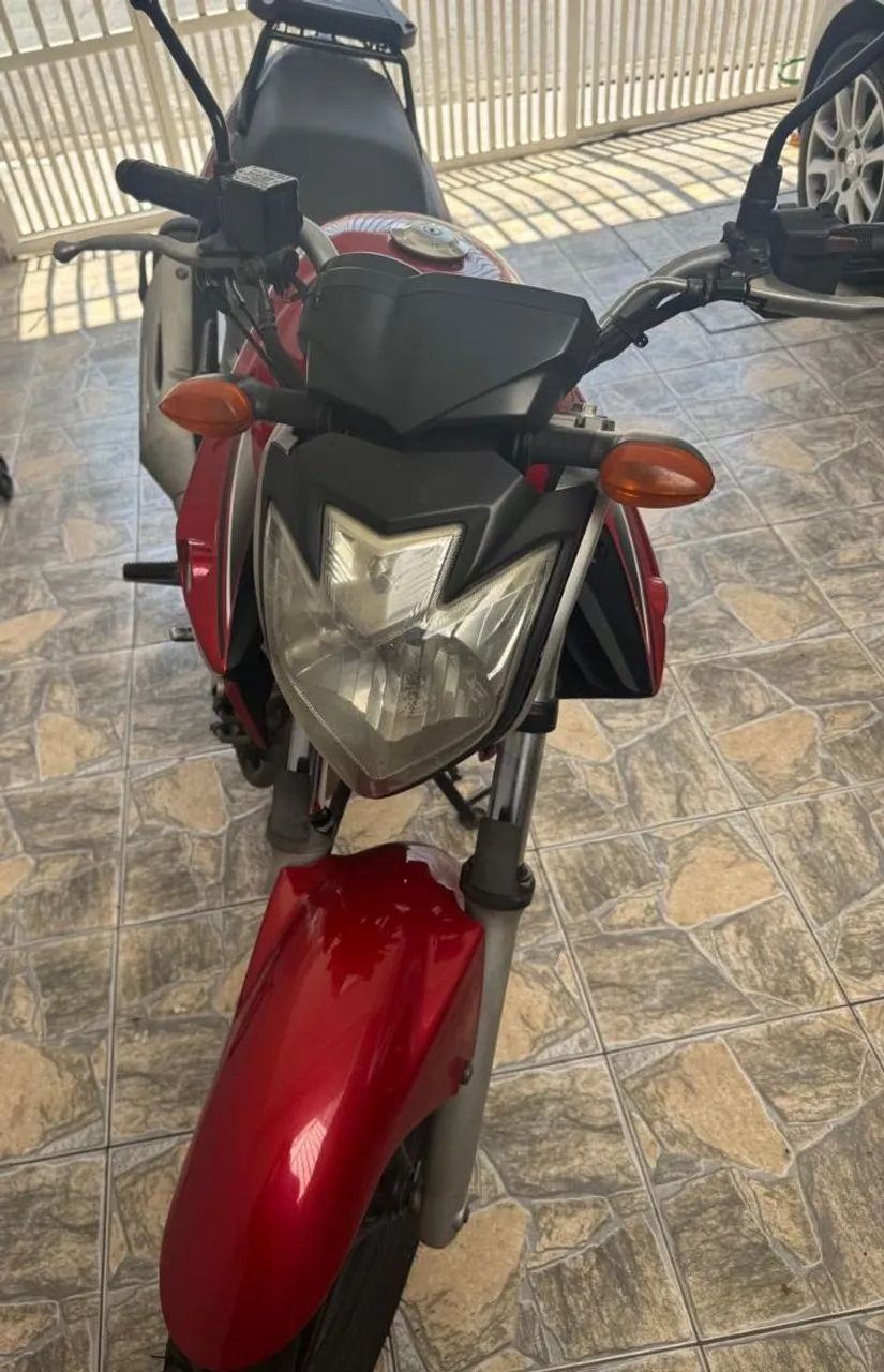 Fazer 250