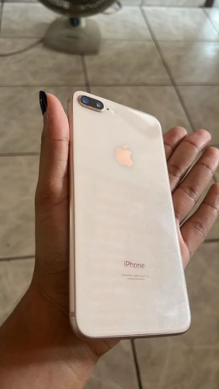 iPhone 8 plus 