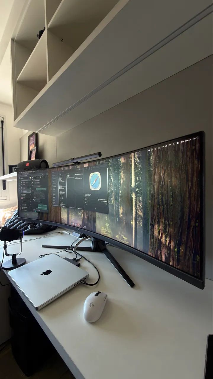 Monitor ultrawide ASUS ROG 49 polegadas 