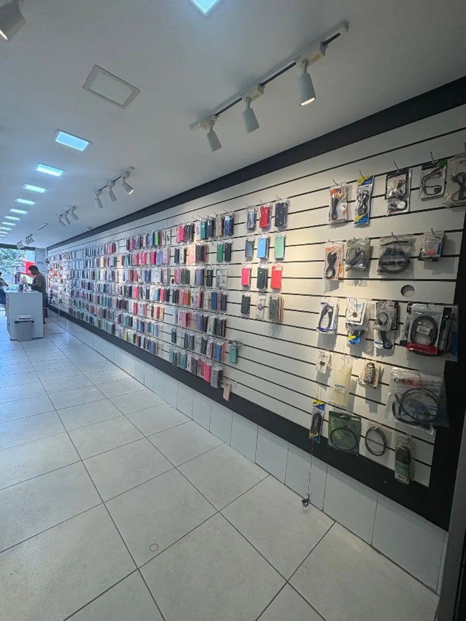 Loja de acessórios e assistência técnica para celular e variedades