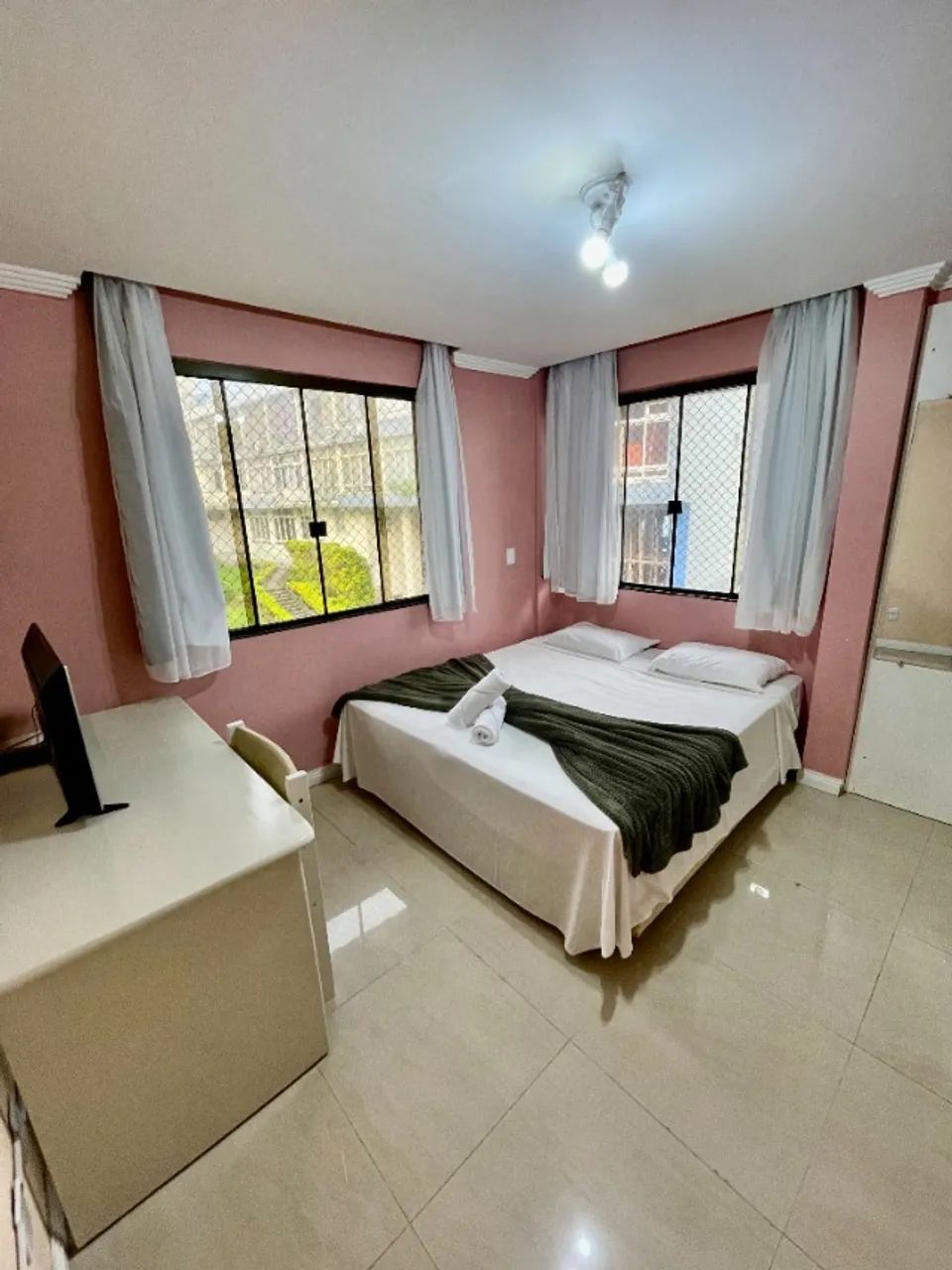 Quarto Individual Mobiliado em Coqueiros - Foto 5