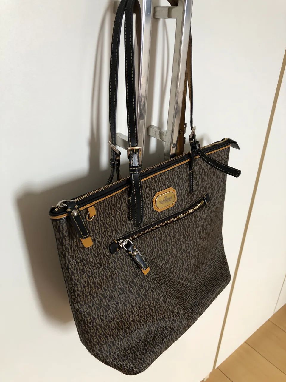 Bolsa Victor Hugo 