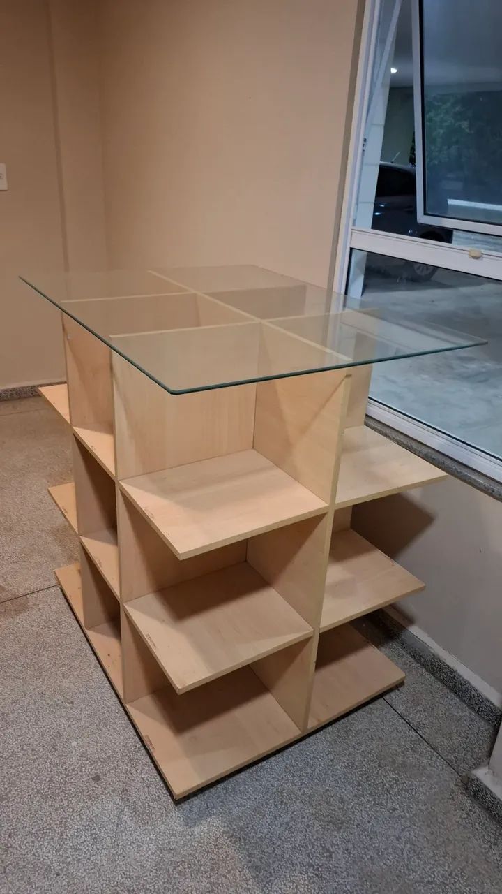 Colmeia/ Expositor pra Loja