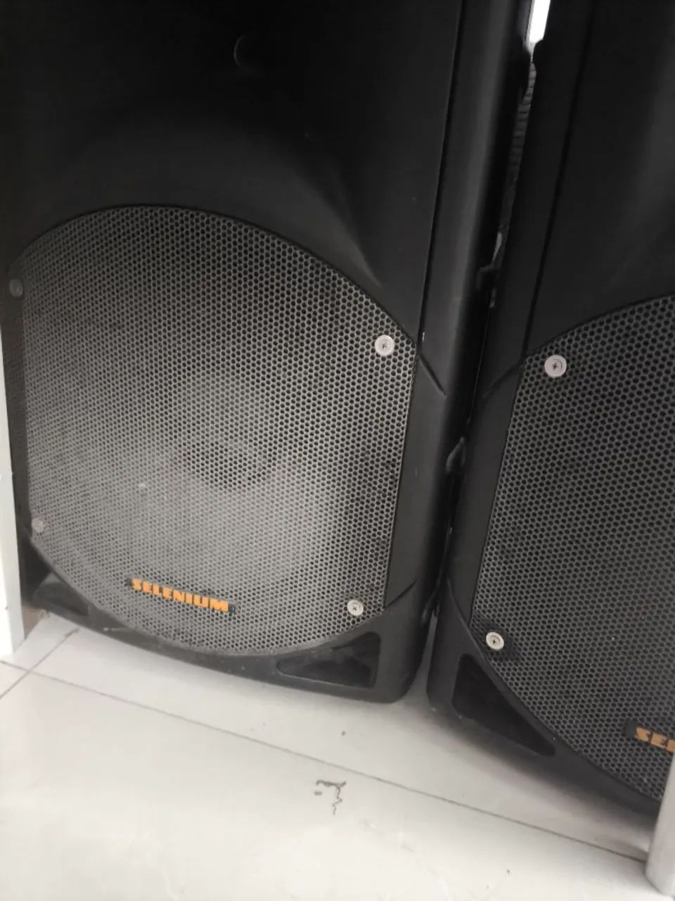 Caixa JBL Selenium 400W