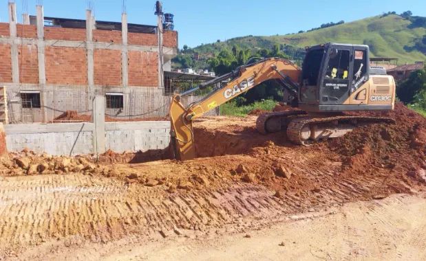 CONSTRUÇÃO DE POSTOS DE COMBUSTÍVEIS