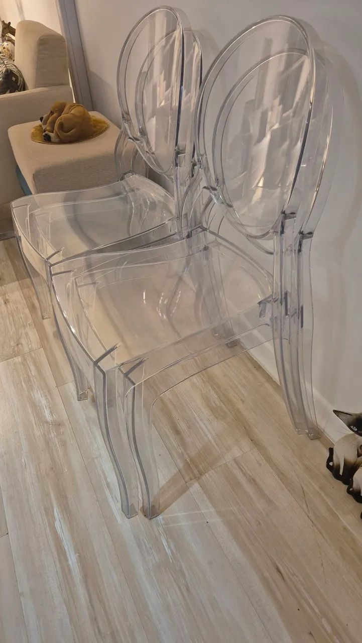 Lote 4 Cadeiras Acrílicas Elizabeth Ghost Transparentes - Foto 2