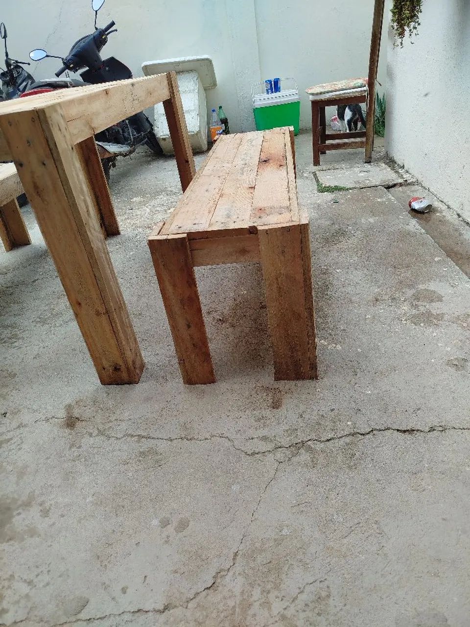 Mesa de palete com bancos  - Foto 4