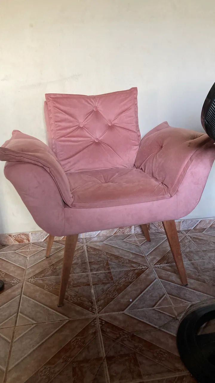 Poltrona de veludo rosa - Foto 2