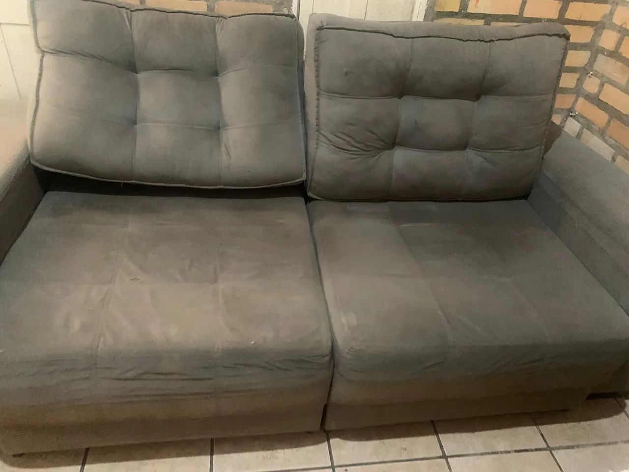 Sofá cama cinza reclinável - Foto 2