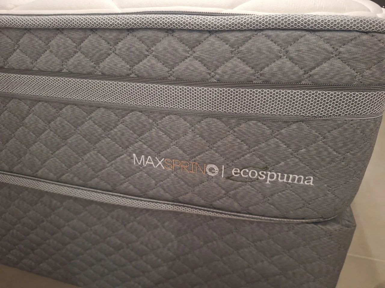 Cama Box Herval Idea Maxspring Ecospuma Queen - 1 ano se uso  - Foto 2