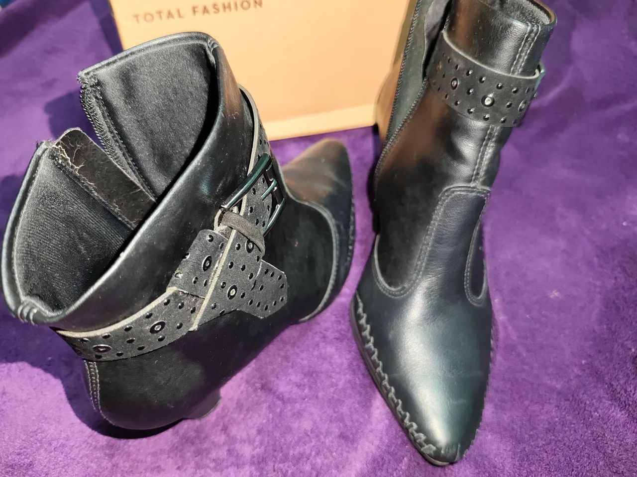 Sapatos semi-novos - Foto 2