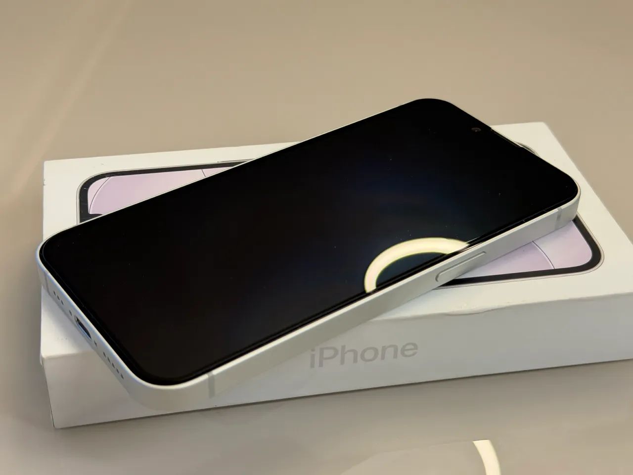 iPhone 17E 256GB Branco Novíssimo - Foto 4
