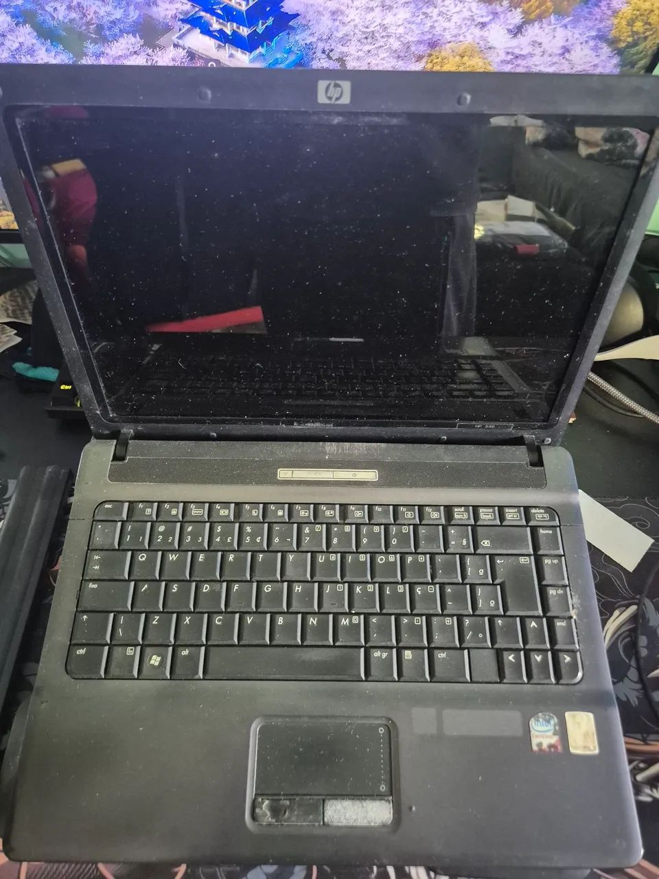 Notebook  HP  + cooler (no estado)