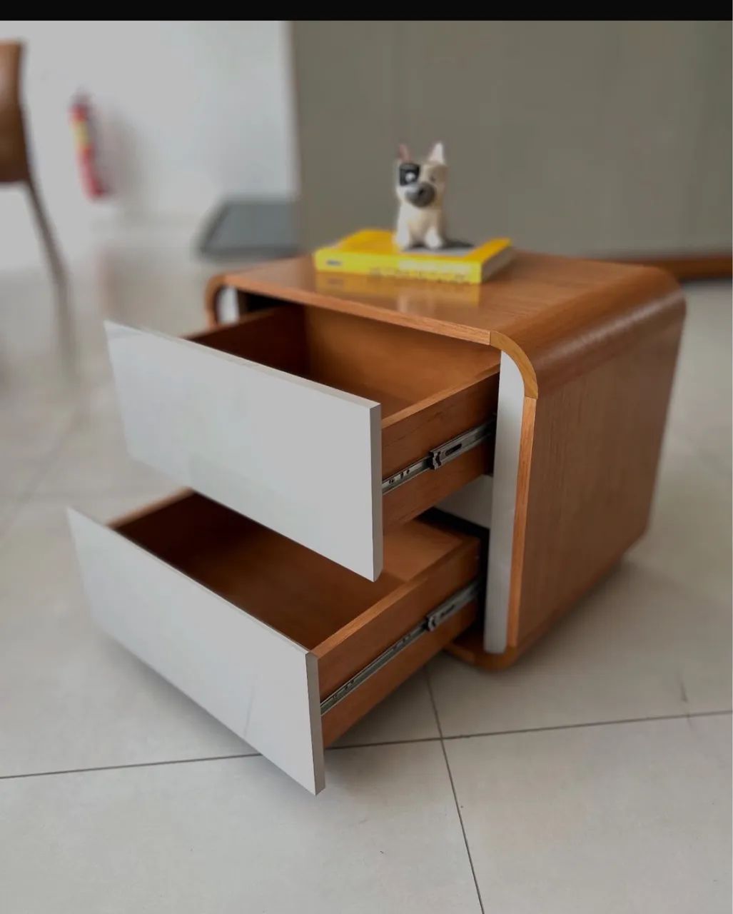 Mesa de cabeceira- entrega e monta  - Foto 2