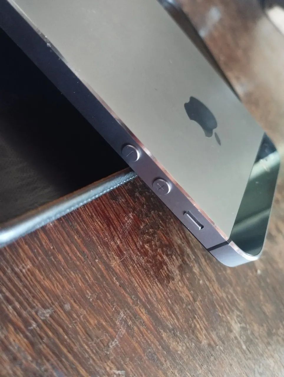 iPhone 5s A1457 Preto Funcionando + Capa e Bateria Extra - Foto 5