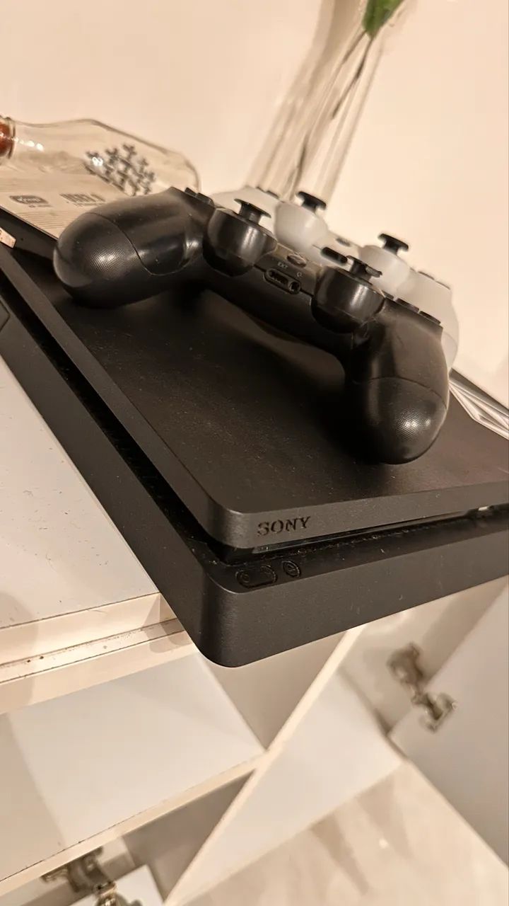 Ps4 slim 1tb - Foto 2