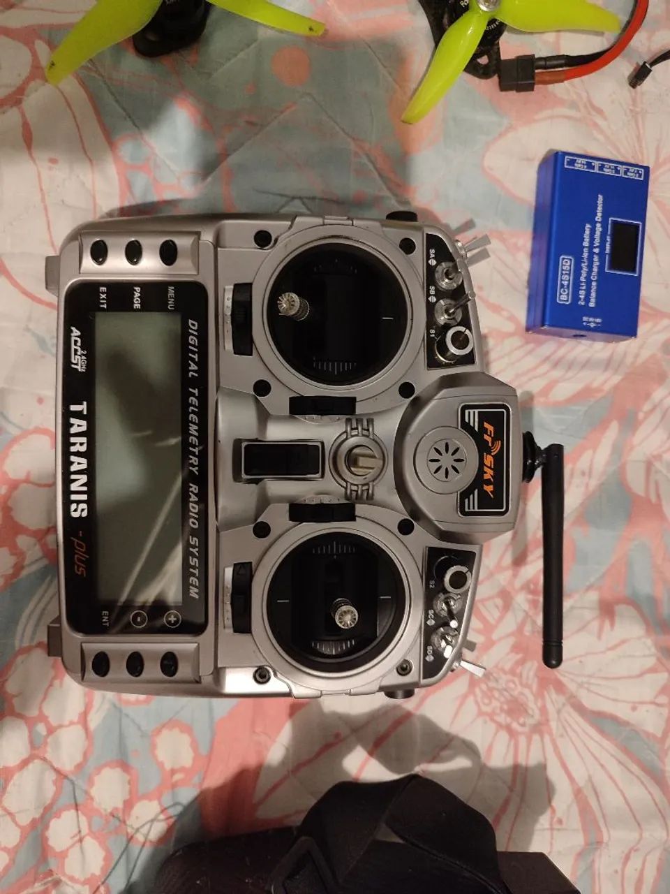 Drone FPV 5" + Taranis Fr Sky x9d Plus Completo pronto pra voar - Foto 4