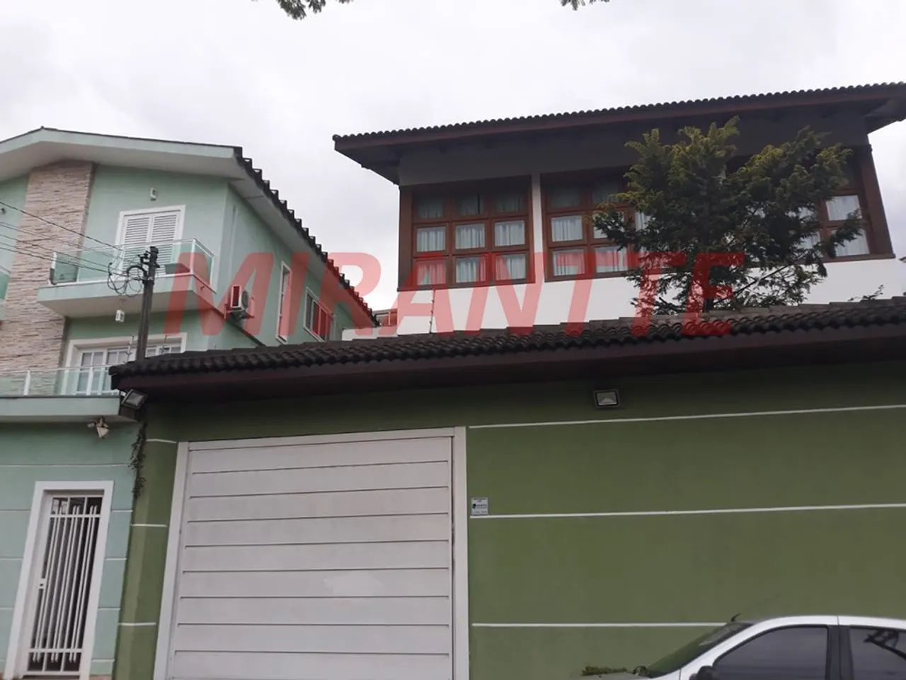 Sobrado de 840m² com 6 quartos em Jardim São Bento