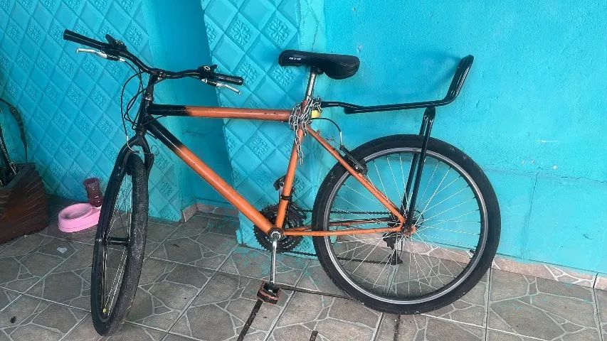 Bicicleta aro 26 com marcha e garupa 