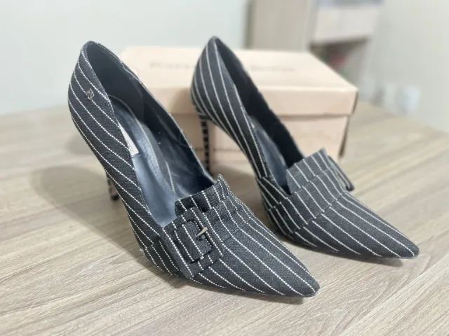 Scarpin Raphaella Booz 37 Risca de Giz com Caixa Original - Foto 2