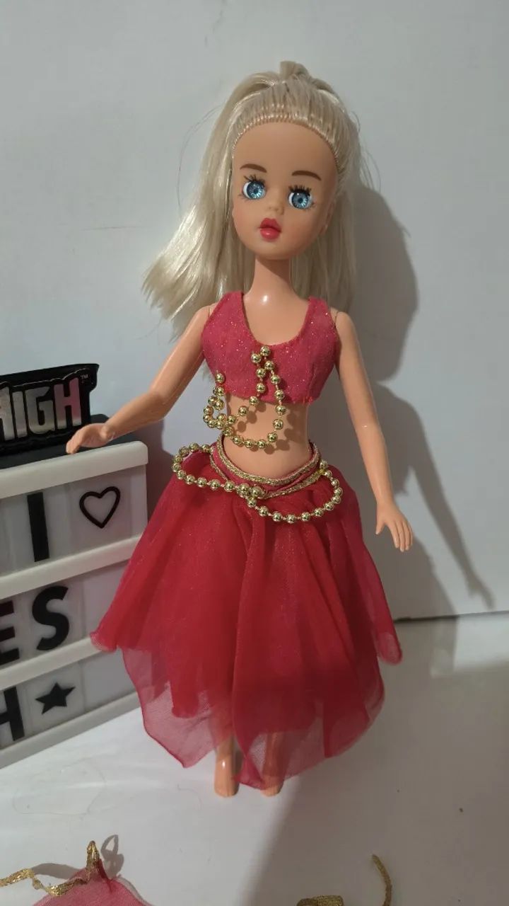 Boneca Susi odalisca feiticeira - Foto 2