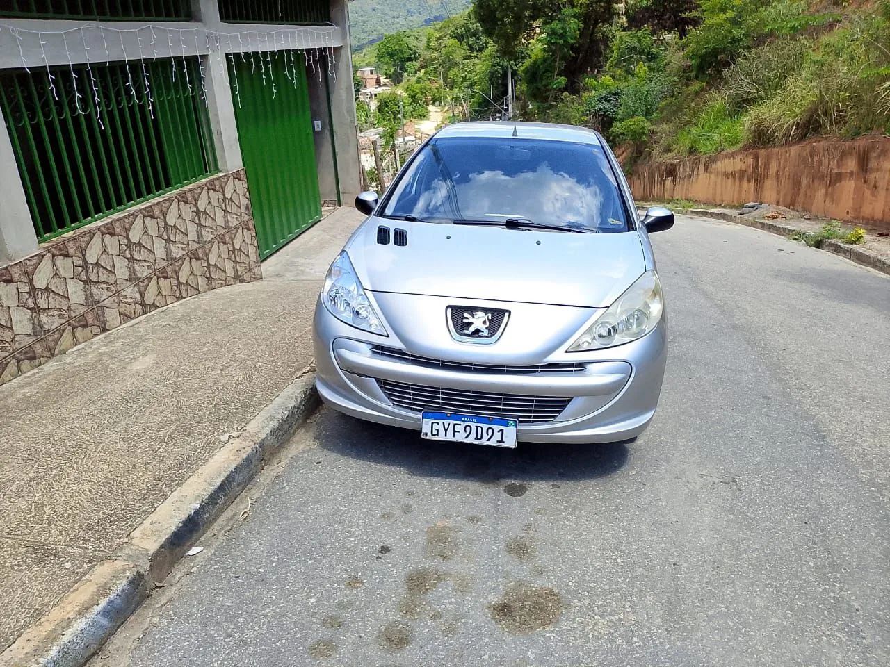 Peugeot 207 2012