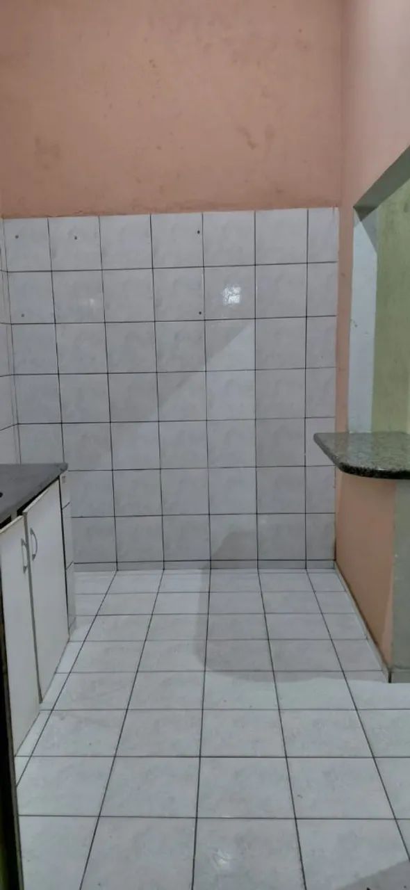 Alugo kitnet no Dirceu II 