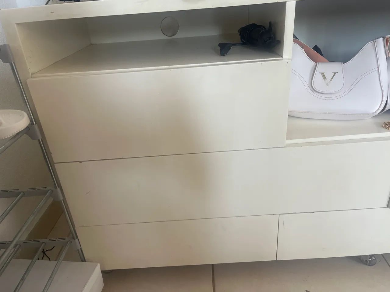 Pra vender logo tem 4 gavetas móvel planejado em excelente estado - Foto 2
