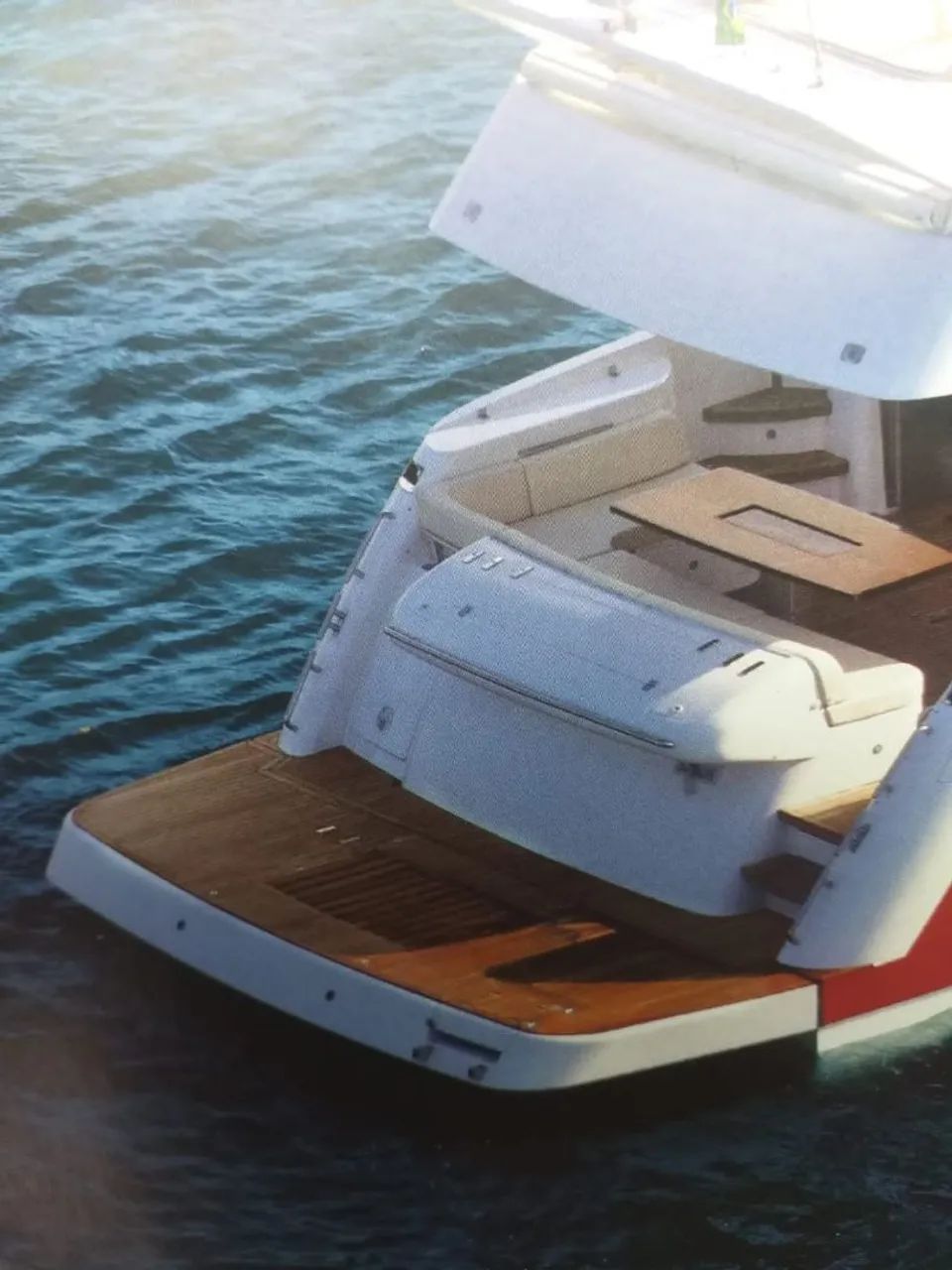 Plataforma estendida deck para lanchas 