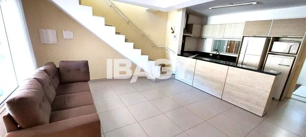 Excelente Casa 3 dormitório(s) em Rio Tavares - Florianópolis - Foto 5