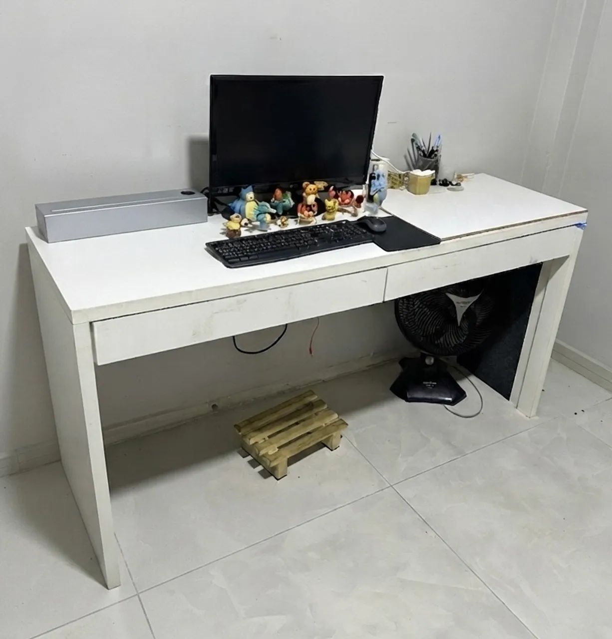 Escrivaninha 160 x 50