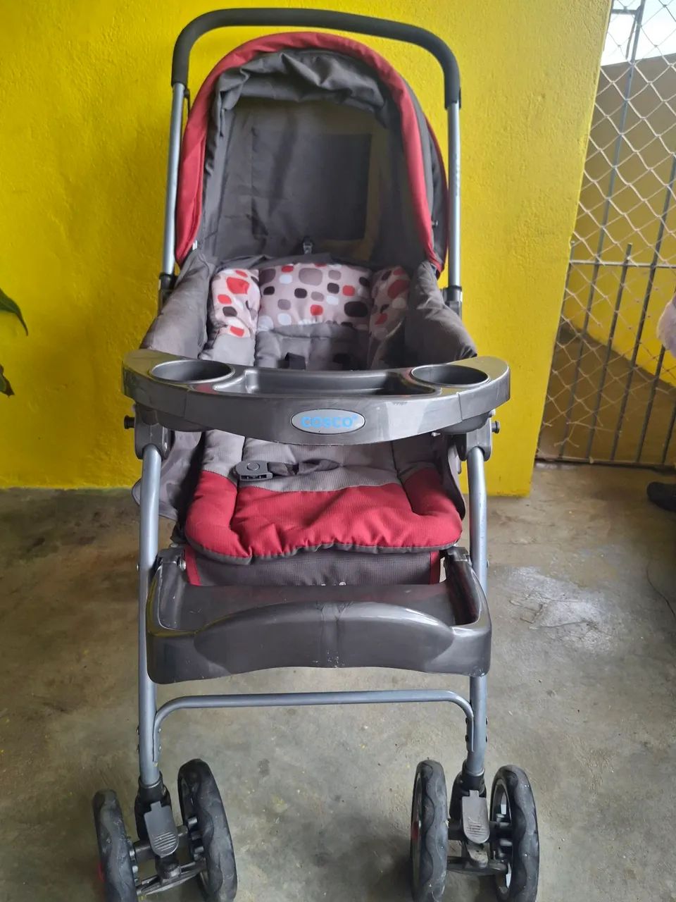 Carrinho de bebe com bebe conforto - Foto 2