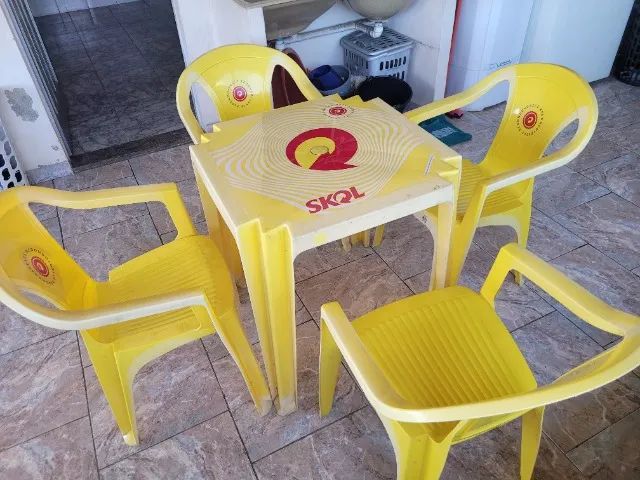 03 Jogos de Mesa de Bar Completos (Plástico) da Skol. Aceito oferta. - Foto 3