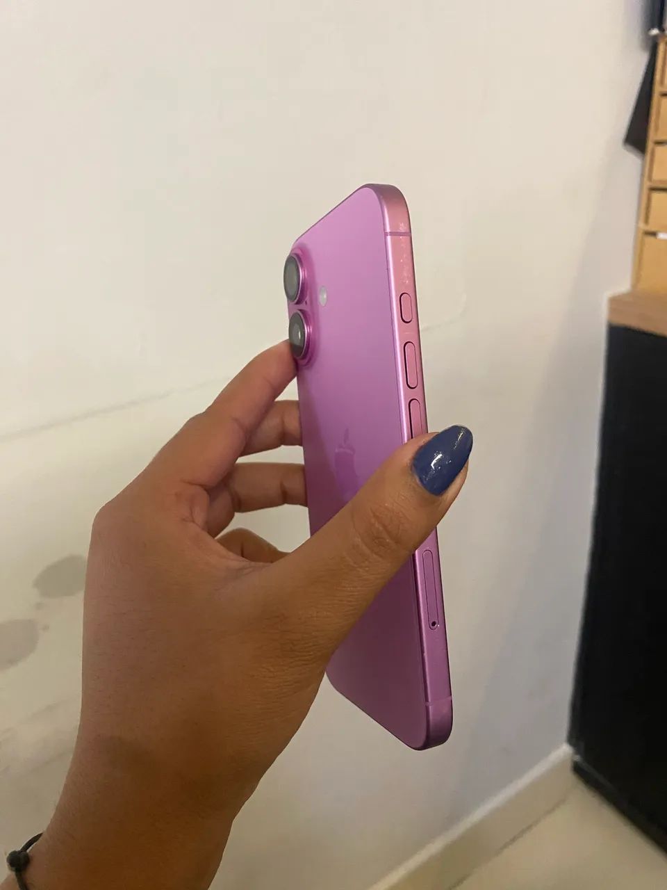 iPhone 16 128GB Pink 93% - Foto 3