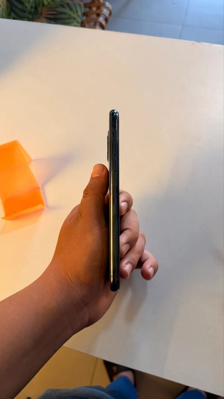 512 IPHONE 11 PRO MAX  - Foto 4